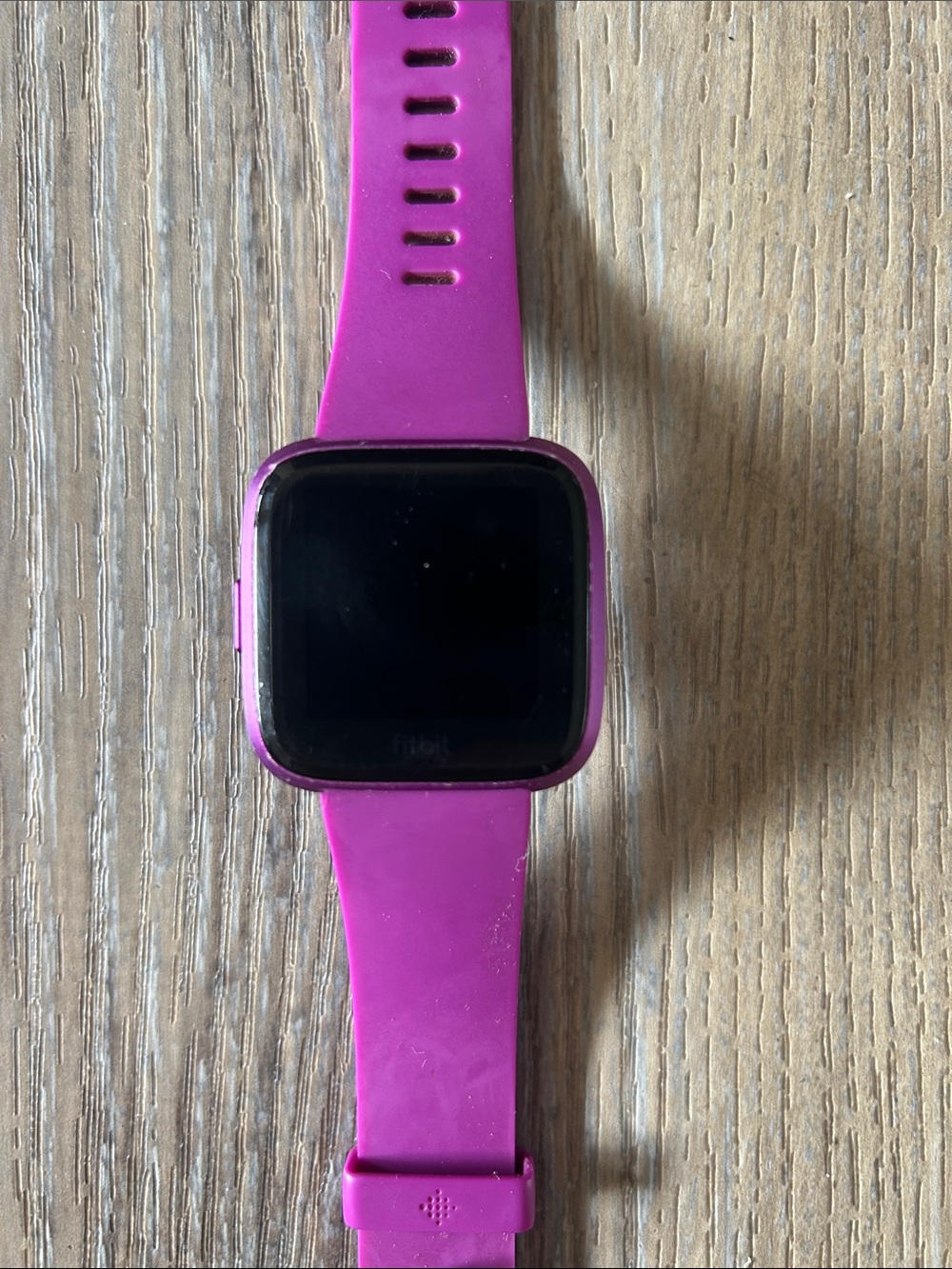 Fitbit smartwatch - Picture 4 of 7